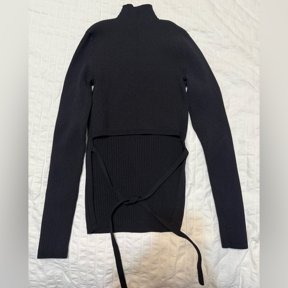 Babaton Ribbed Mockneck - Picture 2 of 6